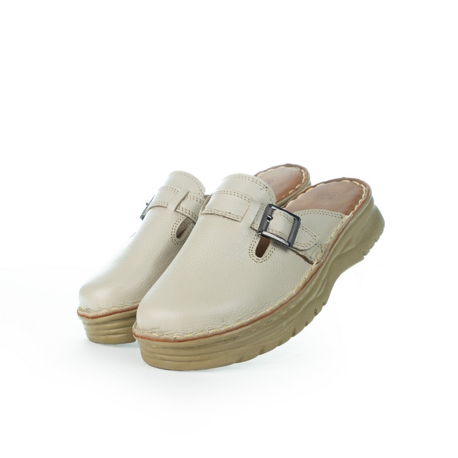 True ? سابوه حريمي جلد طبيعي 100% : Women's 100% genuine leather sabo